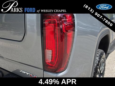Used 2025 GMC Sierra 1500 AT4 w/ AT4 Premium Package AWD/4WD image 8