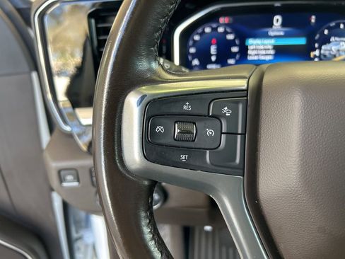 Used 2024 Chevrolet Silverado 2500 LT image 45