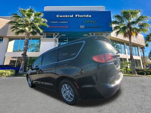 New 2026 Chrysler Voyager LX FWD image 7