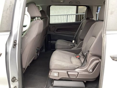 Used 2022 Honda Odyssey LX image 12