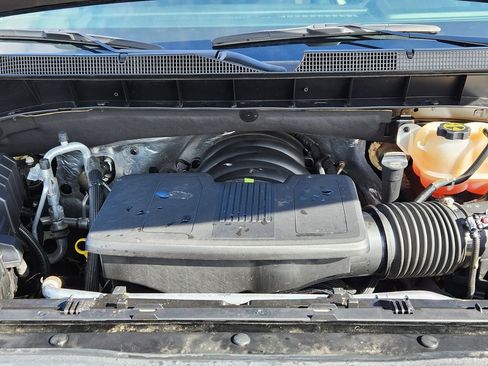 Used 2024 Chevrolet Silverado 1500 LT w/ Z71 Off-Road Package image 13