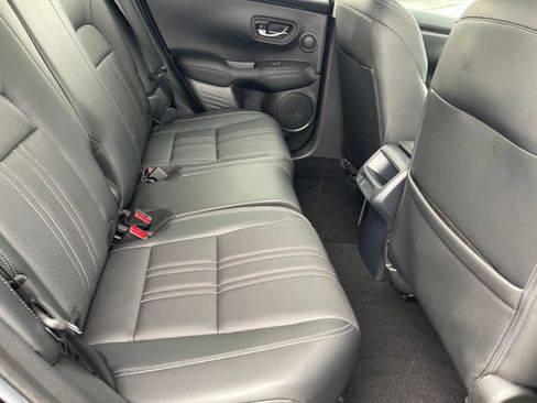 Used 2023 Honda HR-V EX-L image 32