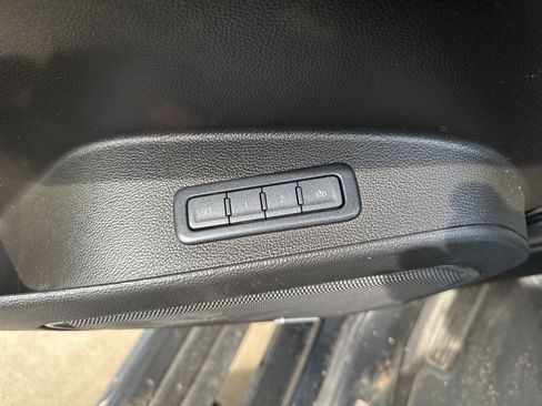 Used 2020 GMC Yukon Denali w/ Open Road Package image 11