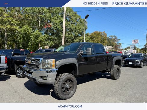 Used 2010 Chevrolet Silverado 2500 LT w/ Interior Plus Package AWD/4WD image 1