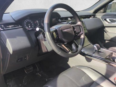 Used 2025 Land Rover Range Rover Velar Dynamic SE image 10