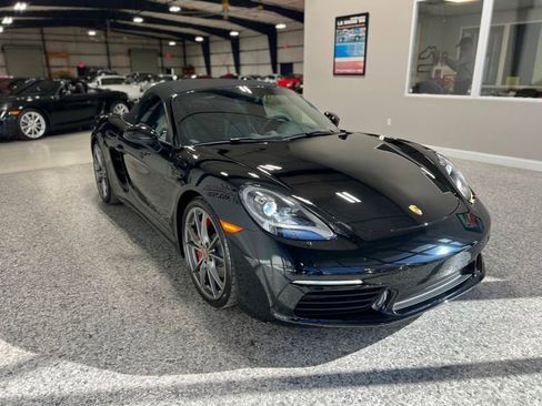Used 2019 Porsche 718 Boxster S image 43