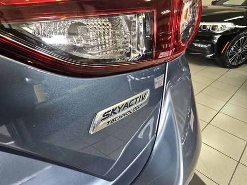 Used 2014 MAZDA MAZDA3 i Touring FWD image 31