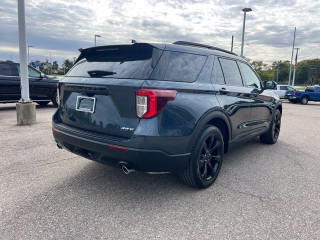 Certified 2024 Ford Explorer ST-Line w/ Class IV Trailer Tow Package AWD/4WD image 4