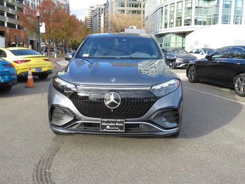 Certified 2023 Mercedes-Benz EQS 580 4MATIC SUV image 6