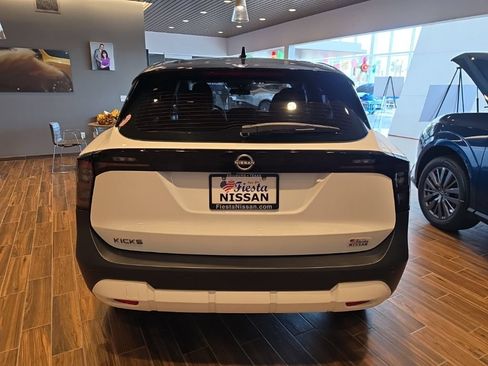New 2026 Nissan Kicks S FWD image 5