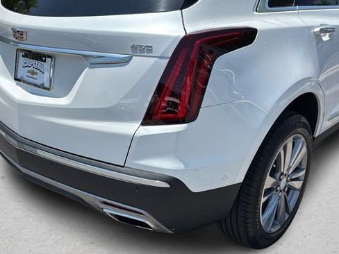 Used 2025 Cadillac XT5 Premium Luxury w/ Technology Package FWD image 38