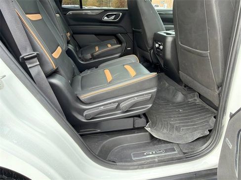 Used 2023 GMC Yukon AT4 image 15