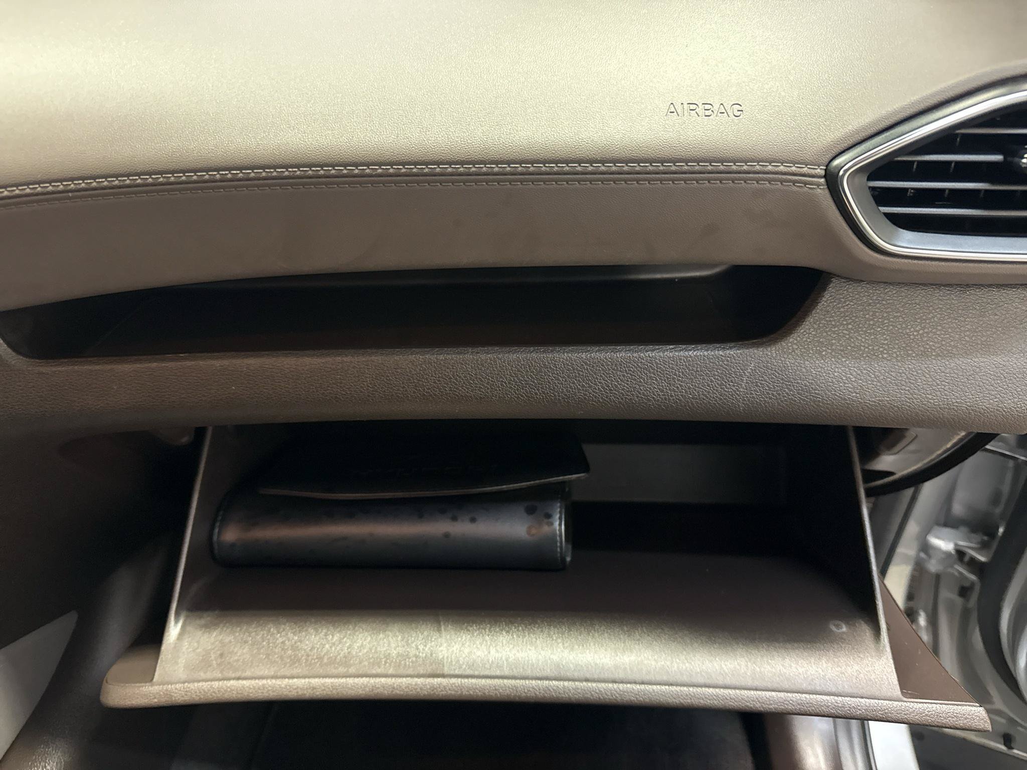 Used 2020 Hyundai Santa Fe SEL AWD/4WD image 17