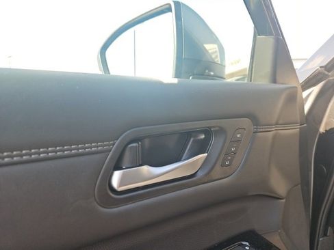 New 2025 Nissan Pathfinder Platinum image 24