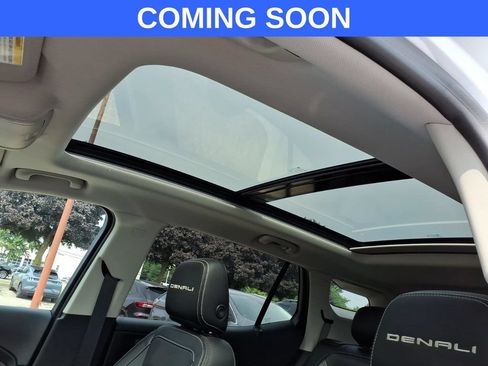 Used 2023 GMC Terrain Denali w/ LPO, Floor Liner Package AWD/4WD image 11