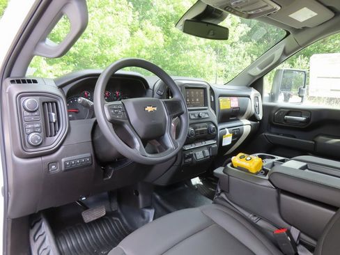 New 2025 Chevrolet Silverado 3500 W/T w/ WT Convenience Package image 19