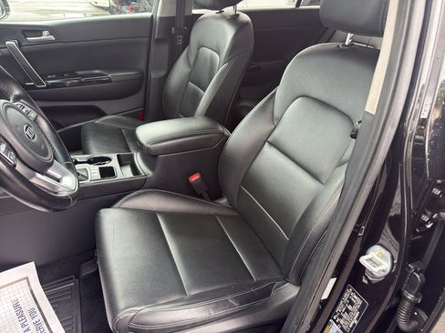 Used 2021 Kia Sportage EX FWD image 14