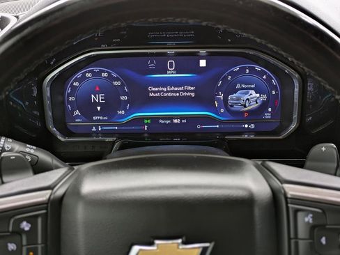 Used 2022 Chevrolet Silverado 1500 High Country w/ Technology Package AWD/4WD image 44