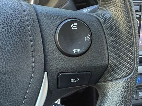 Used 2016 Toyota Corolla LE FWD image 22