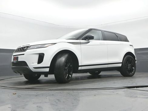 Used 2023 Land Rover Range Rover Evoque SE image 30