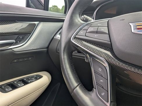 Used 2021 Cadillac XT5 Sportv image 30