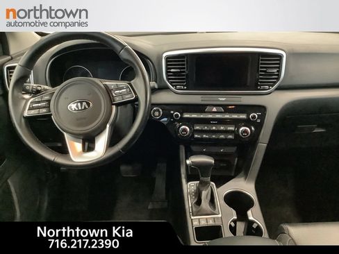 Used 2021 Kia Sportage EX AWD/4WD image 6