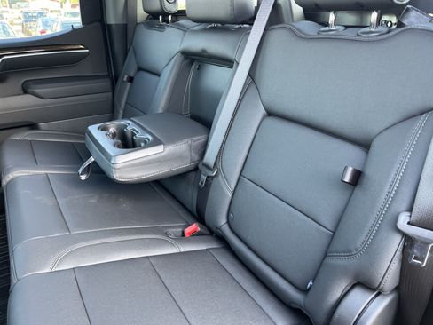 New 2026 GMC Sierra 1500 Elevation w/ Elevation Premium Package AWD/4WD image 12