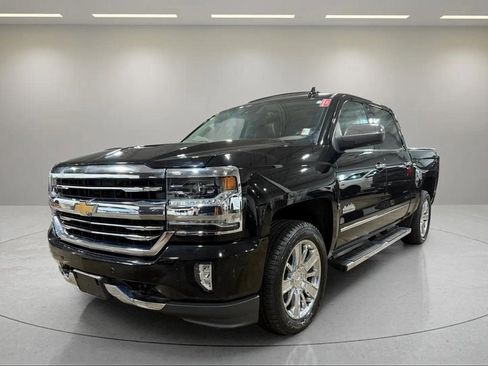 Used 2017 Chevrolet Silverado 1500 High Country image 18