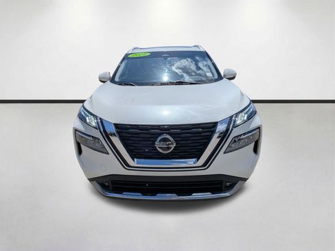 Used 2021 Nissan Rogue Platinum FWD image 9
