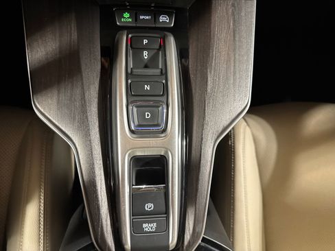 Used 2018 Honda Clarity Touring image 24