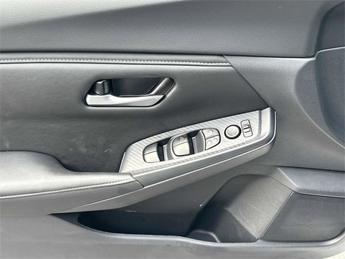 New 2025 Nissan Sentra SV w/ All-Weather Package image 8