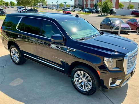 Used 2022 GMC Yukon Denali image 4