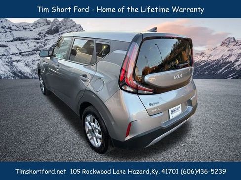 Used 2025 Kia Soul LX w/ LX Technology Package image 7