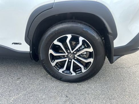 Certified 2024 Toyota Corolla Cross AWD Hybrid image 18
