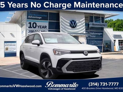 New 2026 Volkswagen Taos SE AWD/4WD image 1