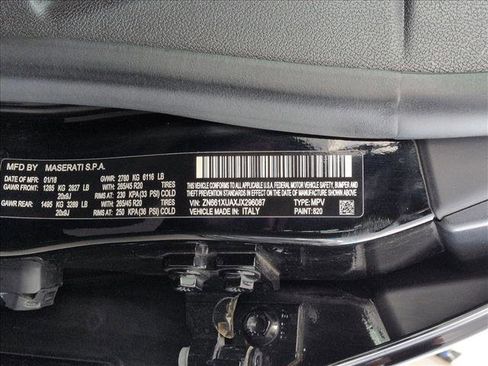 Used 2018 Maserati Levante image 25