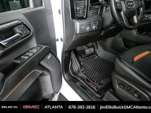 Used 2024 GMC Sierra 2500 AT4 w/ Technology Package image 7