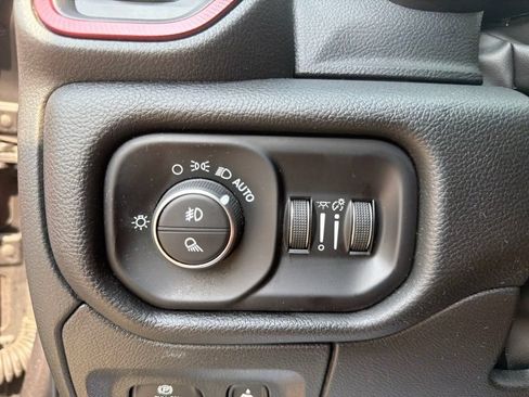 Used 2025 RAM 1500 Rebel w/ Rebel Level 1 Equipment Group AWD/4WD image 18