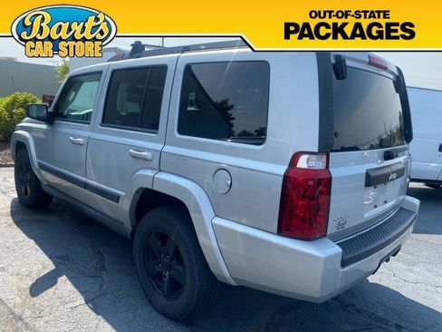 Used 2007 Jeep Commander Sport image 3