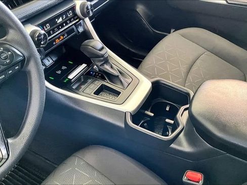 Used 2024 Toyota RAV4 XLE w/ Convenience Package image 15