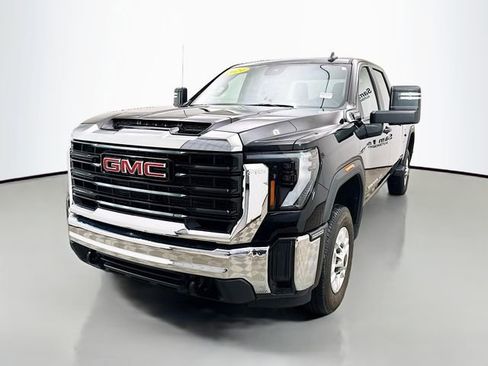 Used 2024 GMC Sierra 2500 Pro image 4