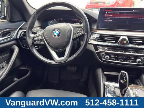 Used 2021 BMW 530i w/ Convenience Package RWD image 29