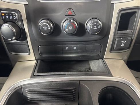 Used 2018 RAM 1500 Classic SLT image 15