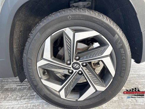 Used 2024 Hyundai Tucson Limited image 19