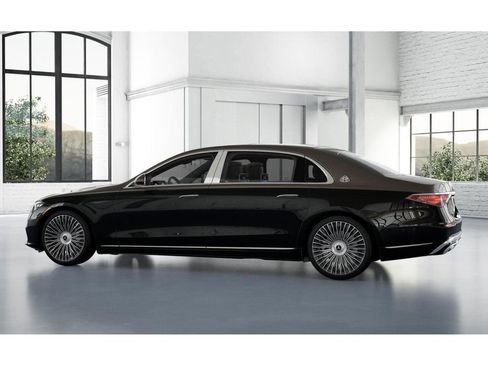 New 2026 Mercedes-Benz Maybach S 580 4MATIC image 32