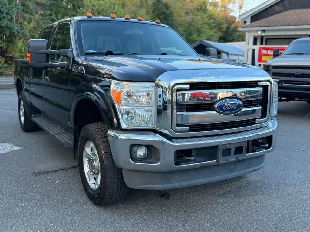 Used 2015 Ford F250 XLT w/ XLT Value Package AWD/4WD image 9