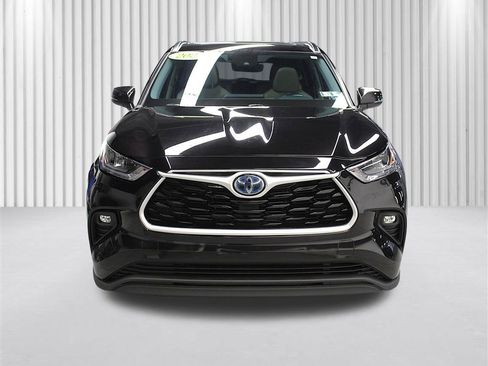 Used 2020 Toyota Highlander XLE AWD/4WD image 48