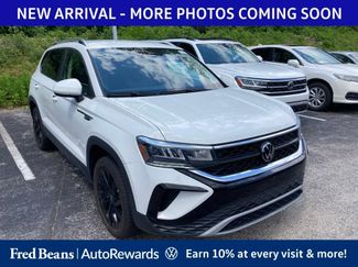 Certified 2023 Volkswagen Taos SE w/ Black Wheel Package FWD video 1