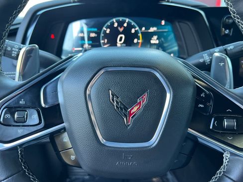 Used 2023 Chevrolet Corvette Stingray Coupe w/ Z51 Performance Package image 28