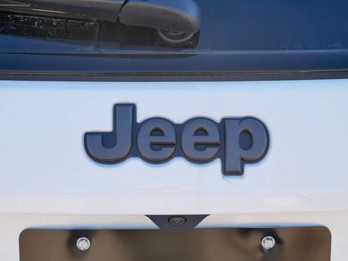 New 2026 Jeep Compass Latitude image 12